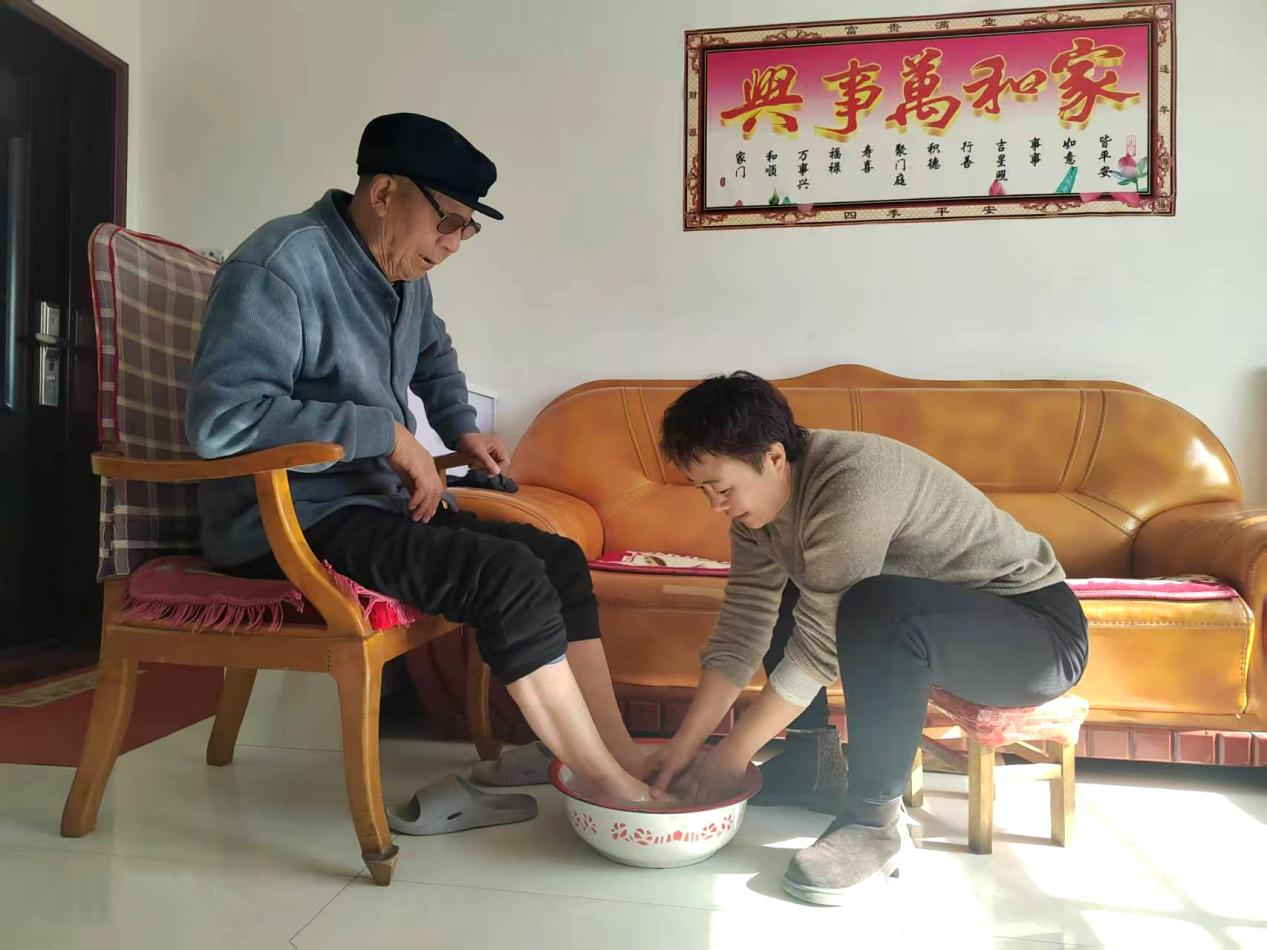 中共世界杯体育官方网站-综合赛事平台
委员会关于对2024年度“产投榜样”进行公示的公告(图5)